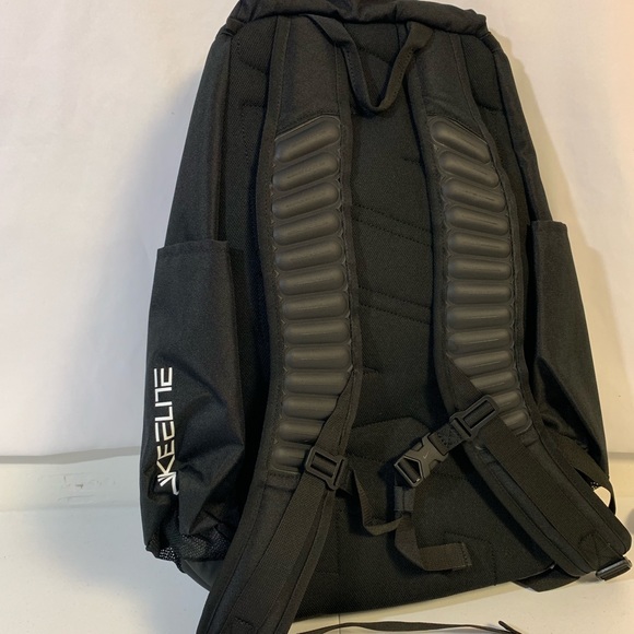 Nike Hoops Elite Max Air Team Basketball Backpack - Picture 4 of 6